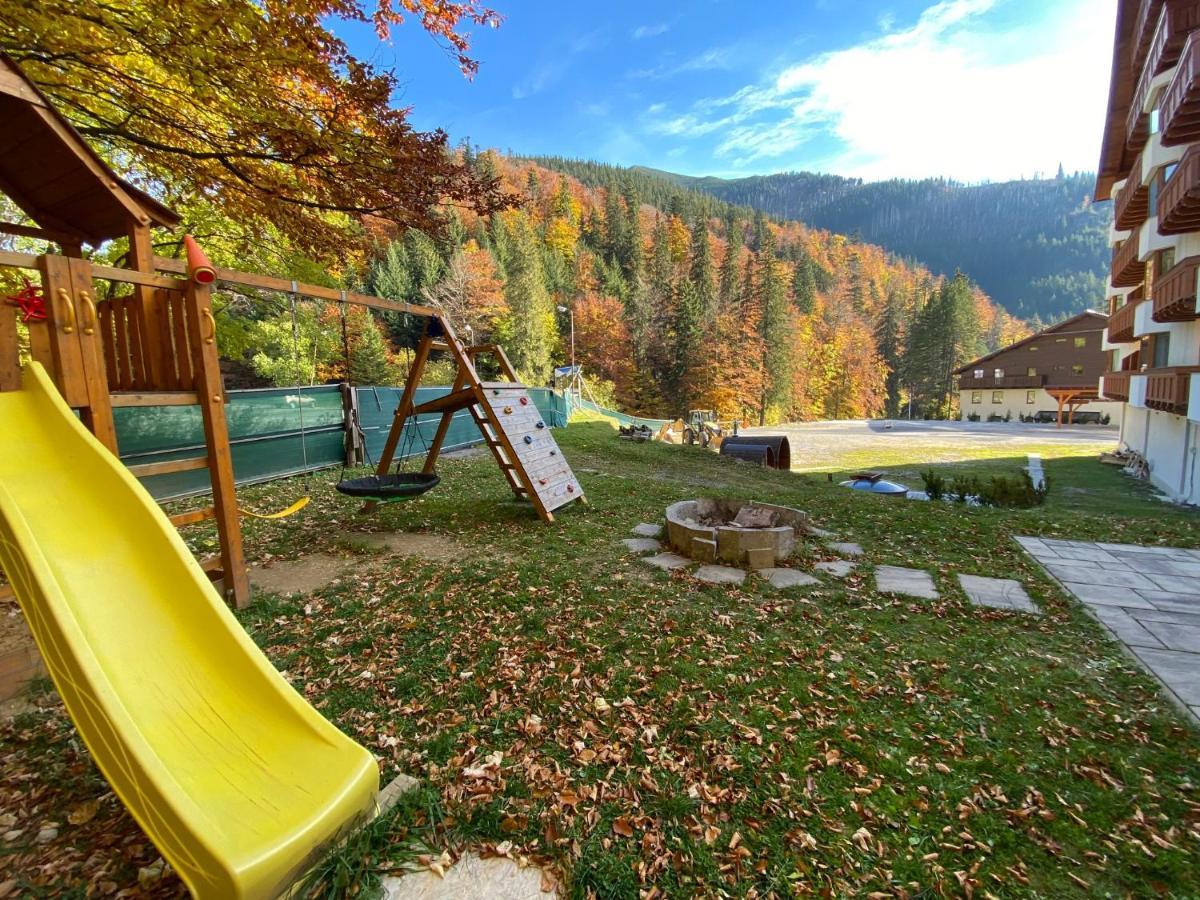 Apartment Anna Chopok, 1 110 M, Highest In Central Europe, On A Hiking Trail To Dumbier デマノブスカ・ドリーナ エクステリア 写真