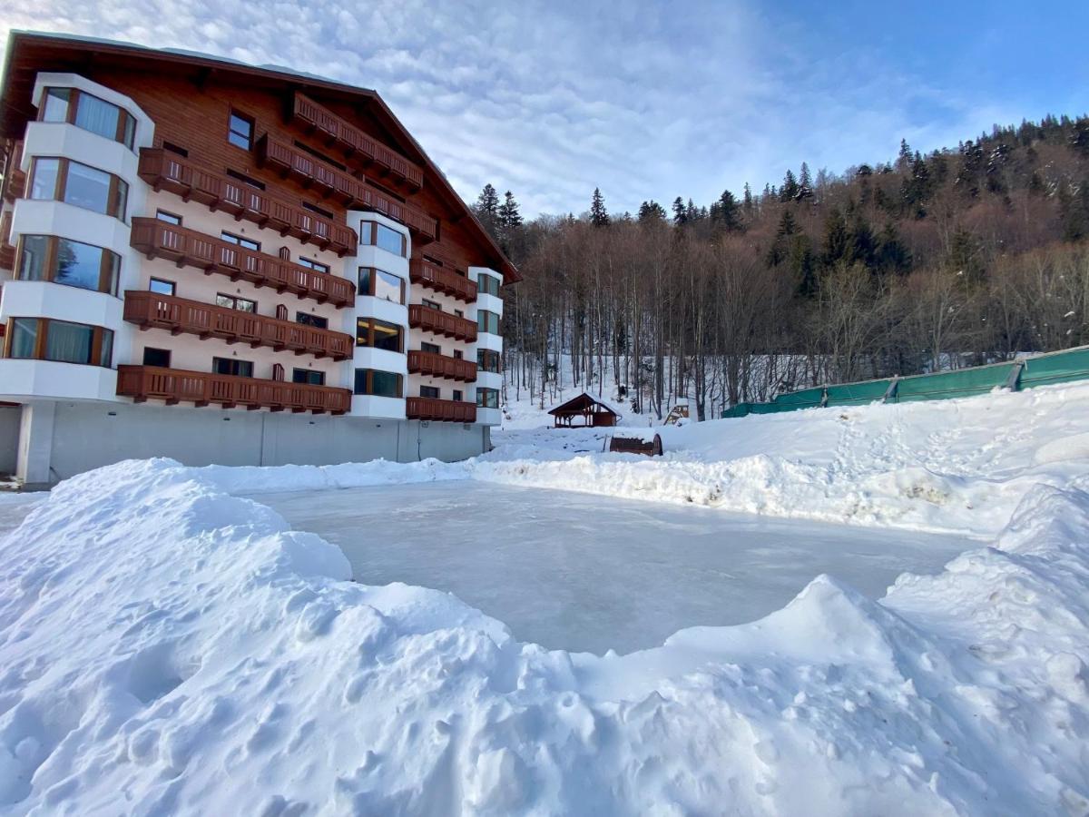 Apartment Anna Chopok, 1 110 M, Highest In Central Europe, On A Hiking Trail To Dumbier デマノブスカ・ドリーナ エクステリア 写真