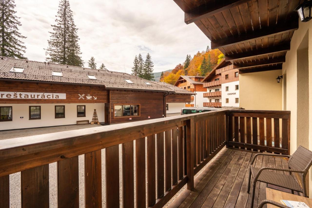 Apartment Anna Chopok, 1 110 M, Highest In Central Europe, On A Hiking Trail To Dumbier デマノブスカ・ドリーナ エクステリア 写真